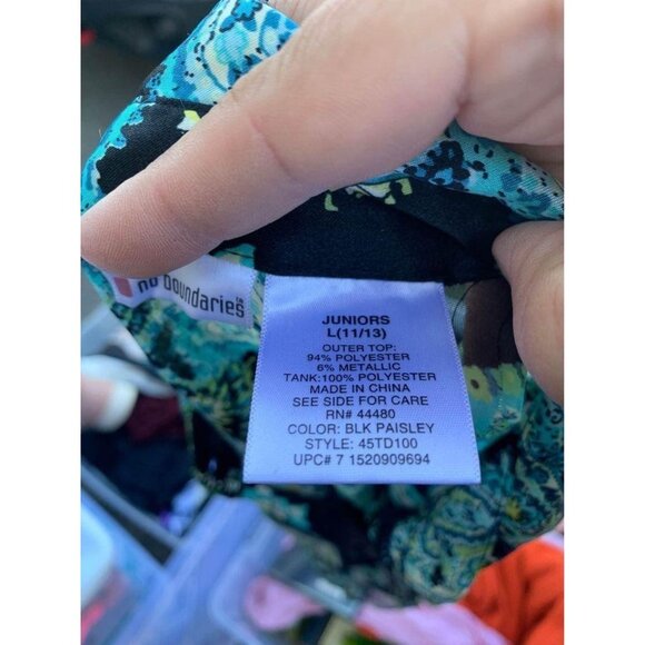 🌸3/$15🌸Sheer Black and Blue Paisley Button Up Blouse Juniors 11/13 - Picture 6 of 6